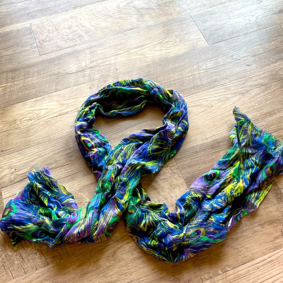 Charming Charlie Peacock Scarf/Wrap - Picture 1 of 6